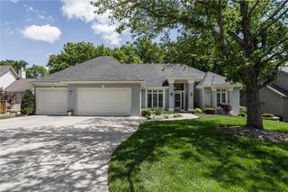 7611 Eicher Drive, Shawnee, KS 66217