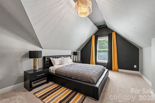 10808 Lederer Avenue, Charlotte, NC 28277