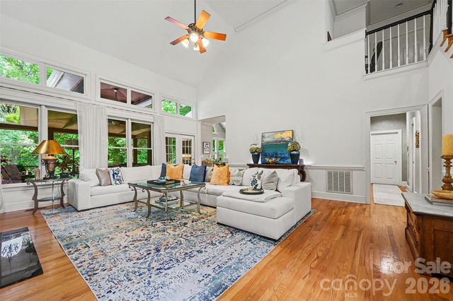 10808 Lederer Avenue, Charlotte, NC 28277