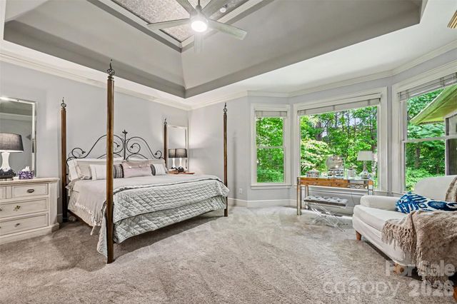 10808 Lederer Avenue, Charlotte, NC 28277