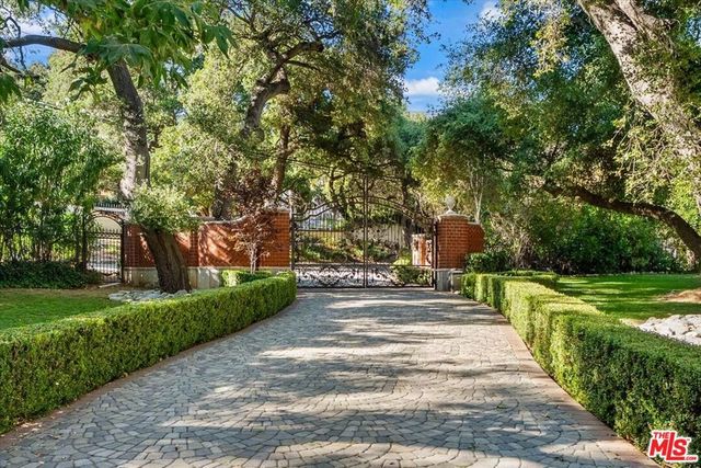 12 Woodlyn Lane, Bradbury, CA 91008