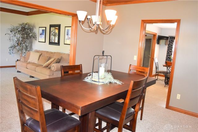 9 Eagles Way, Piqua, OH 45356