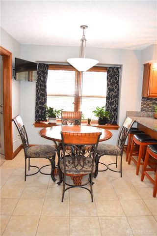 9 Eagles Way, Piqua, OH 45356