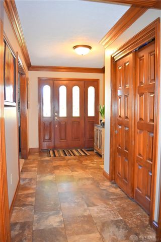 9 Eagles Way, Piqua, OH 45356