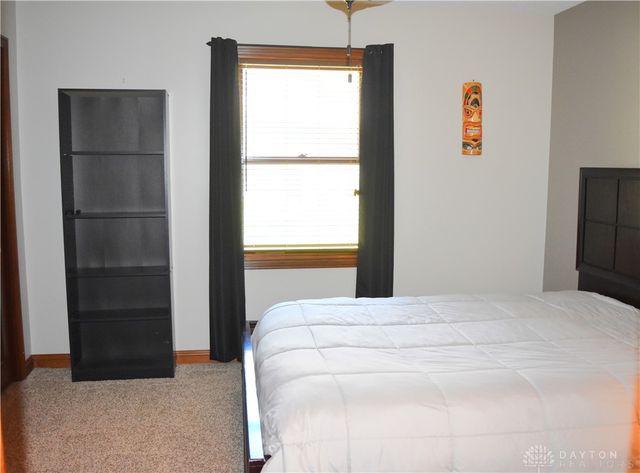 9 Eagles Way, Piqua, OH 45356