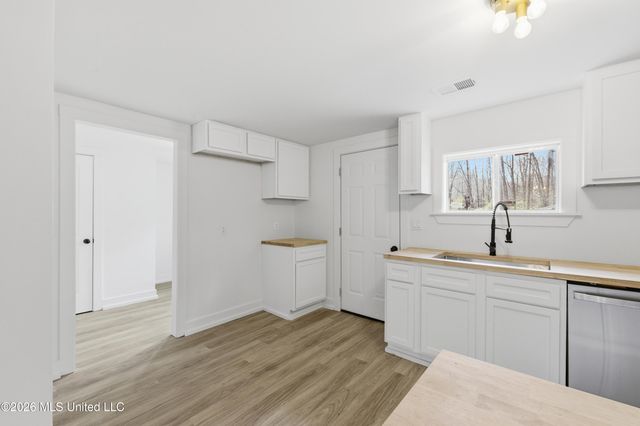 4585 Polk Lane, Olive Branch, MS 38654