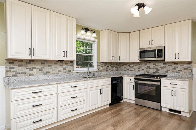 2133 Sandy Plains Road, Marietta, GA 30066