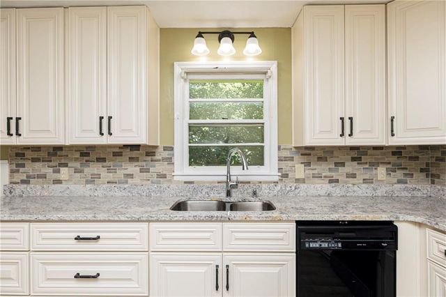 2133 Sandy Plains Road, Marietta, GA 30066