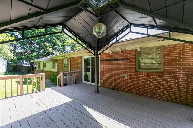 2133 Sandy Plains Road, Marietta, GA 30066