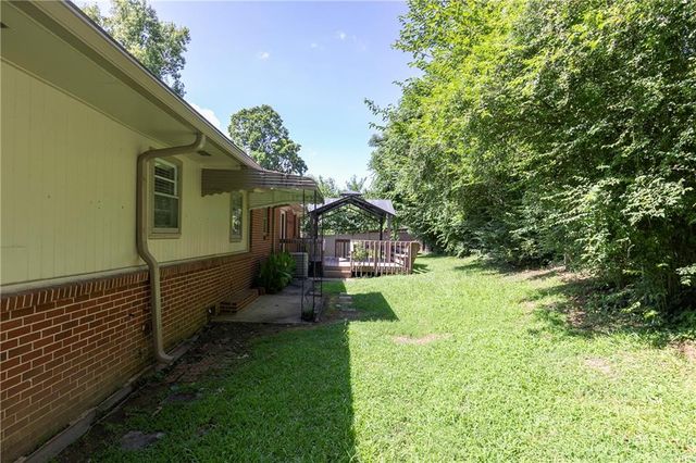 2133 Sandy Plains Road, Marietta, GA 30066