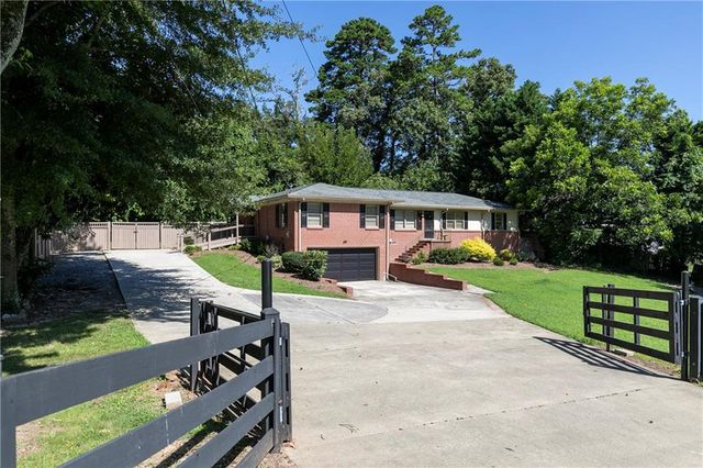 2133 Sandy Plains Road, Marietta, GA 30066