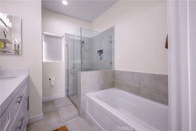 9190 Puesta Del Sol, Desert Hot Springs, CA 92240