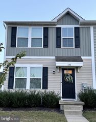 210 NOB HILL RD, Dover, DE 19901