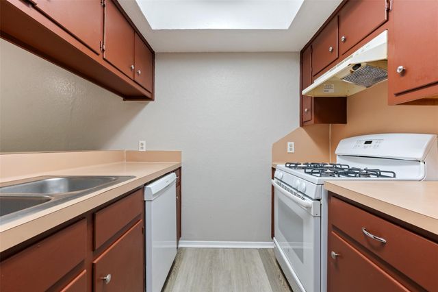 1805 RAWHIDE LOOP, Round Rock, TX 78681