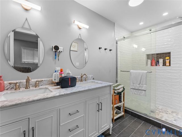 9109 Crystalwood Ln, Henrico, VA 23294