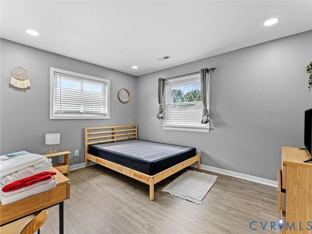 9109 Crystalwood Ln, Henrico, VA 23294