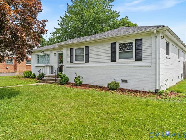 9109 Crystalwood Ln, Henrico, VA 23294