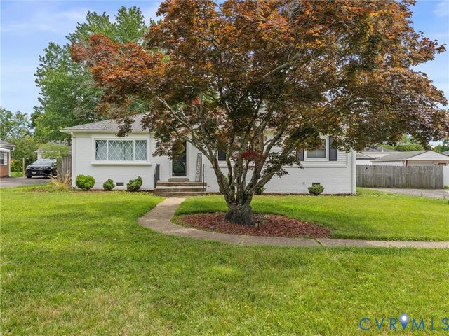 9109 Crystalwood Ln, Henrico, VA 23294
