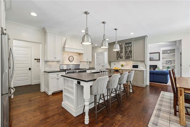 630 Timm Valley Road NE, Atlanta, GA 30305