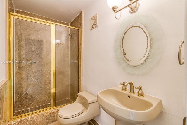 5259 SW 40th Avenue 26, Dania Beach, FL 33314
