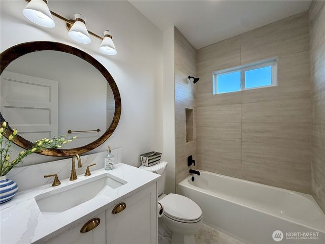 1229 Channel Avenue SW, Ocean Shores, WA 98569