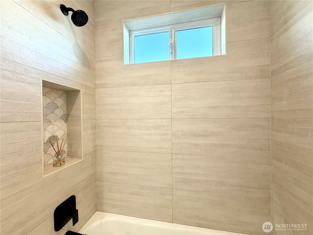 1229 Channel Avenue SW, Ocean Shores, WA 98569