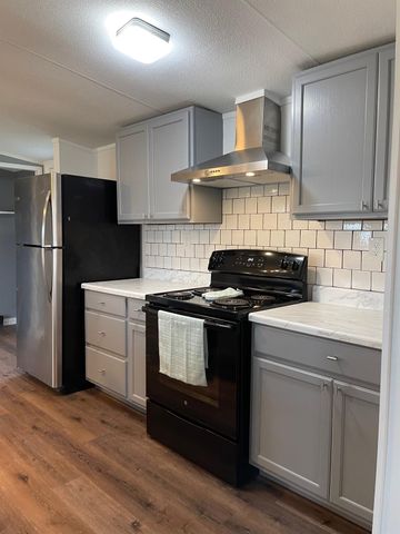 6085 Adams Flat Road, Brookshire, TX 77423