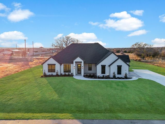 2009 Forest Bridge Drive, Azle, TX 76020