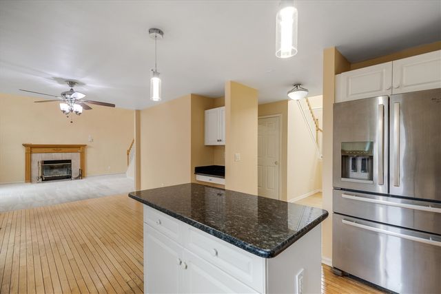 24403 Elmhurst Avenue, Farmington Hills, MI 48336