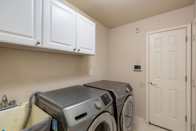 24403 Elmhurst Avenue, Farmington Hills, MI 48336