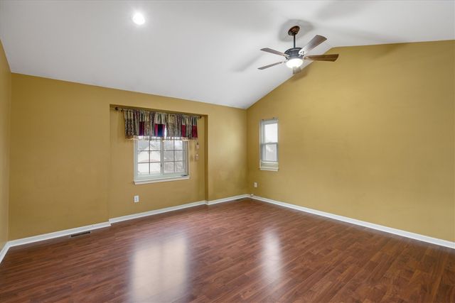 24403 Elmhurst Avenue, Farmington Hills, MI 48336