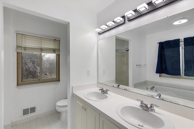 24403 Elmhurst Avenue, Farmington Hills, MI 48336