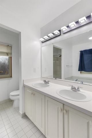 24403 Elmhurst Avenue, Farmington Hills, MI 48336