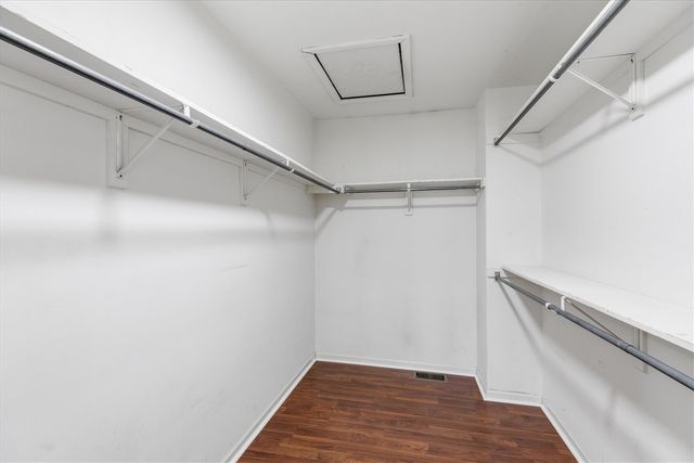 24403 Elmhurst Avenue, Farmington Hills, MI 48336