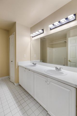 24403 Elmhurst Avenue, Farmington Hills, MI 48336