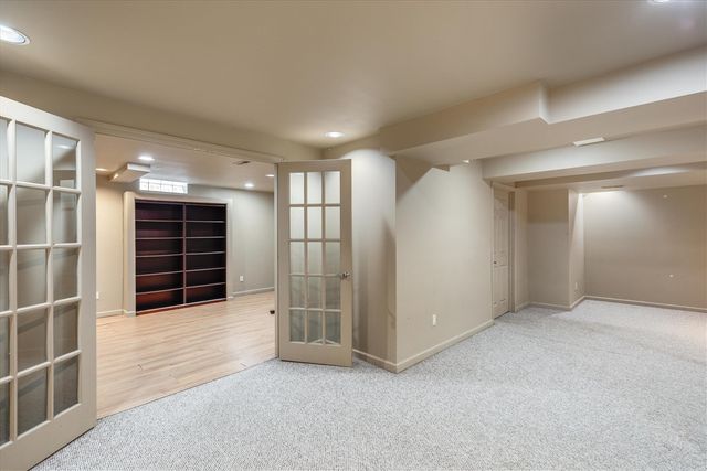 24403 Elmhurst Avenue, Farmington Hills, MI 48336