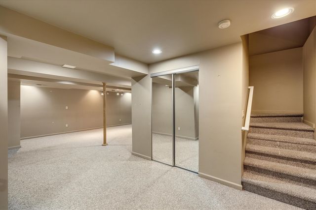 24403 Elmhurst Avenue, Farmington Hills, MI 48336