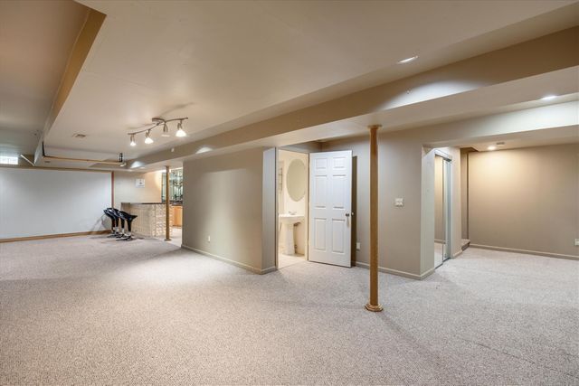 24403 Elmhurst Avenue, Farmington Hills, MI 48336