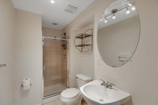 24403 Elmhurst Avenue, Farmington Hills, MI 48336