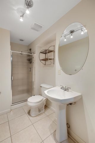 24403 Elmhurst Avenue, Farmington Hills, MI 48336