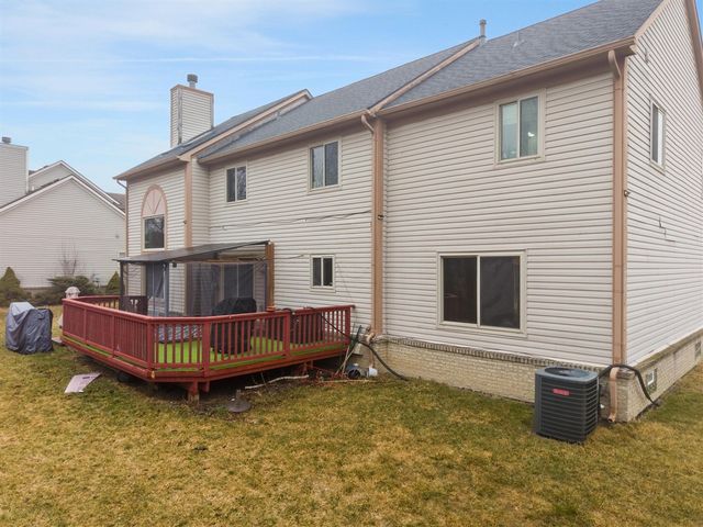 24403 Elmhurst Avenue, Farmington Hills, MI 48336