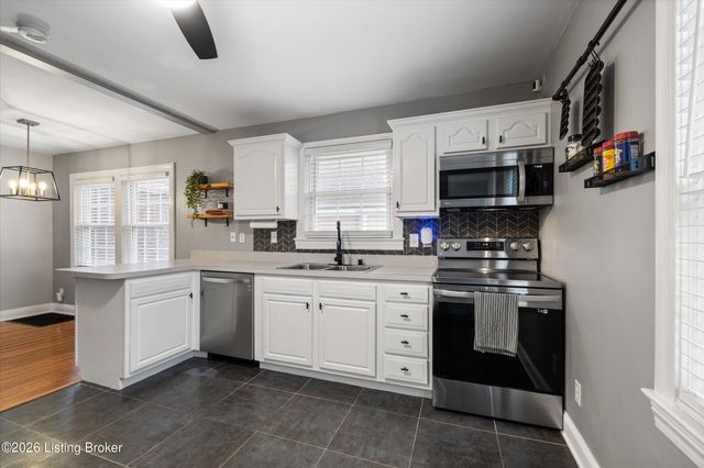 5600 Southland Blvd, Louisville, KY 40214