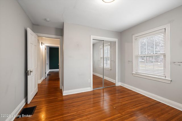 5600 Southland Blvd, Louisville, KY 40214