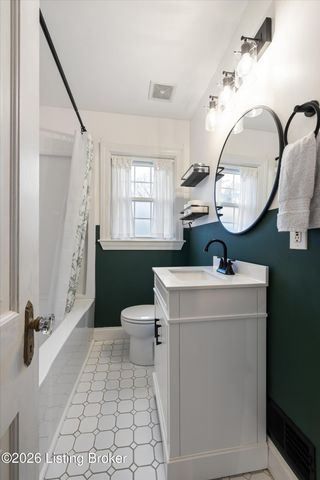 5600 Southland Blvd, Louisville, KY 40214