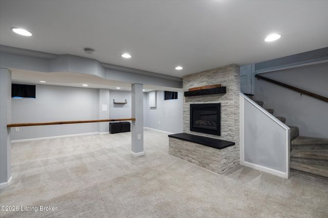 5600 Southland Blvd, Louisville, KY 40214