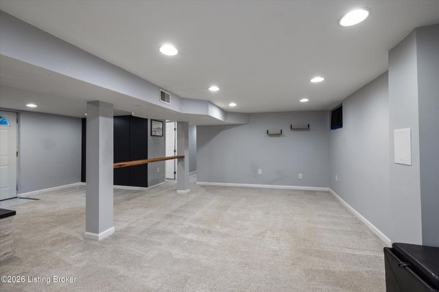 5600 Southland Blvd, Louisville, KY 40214