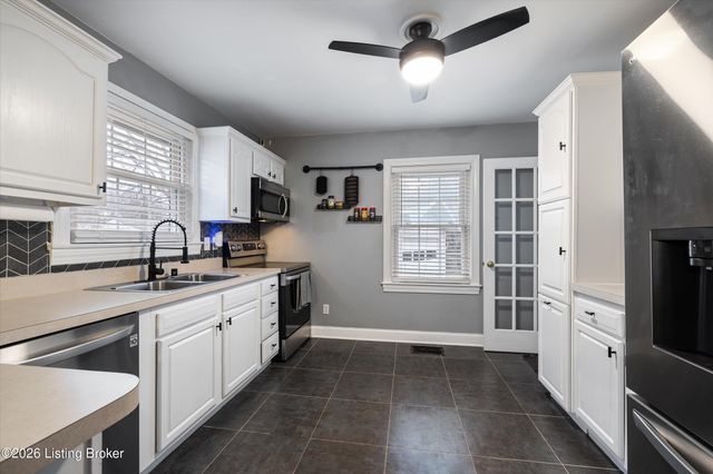 5600 Southland Blvd, Louisville, KY 40214