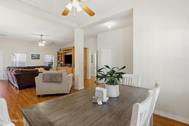 3945 Country Club Drive, Jackson, MS 39213