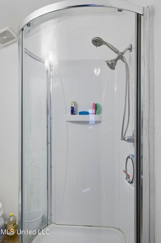 3945 Country Club Drive, Jackson, MS 39213