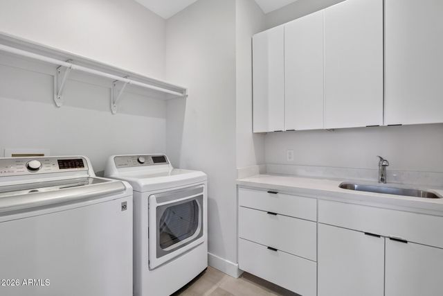 2820 N 29TH Street, Phoenix, AZ 85008